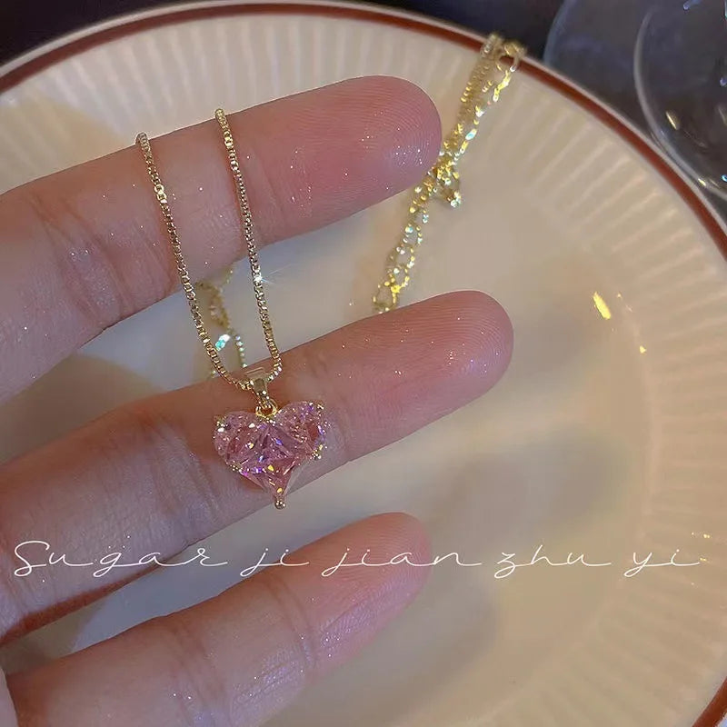 ButterGleam Gradient Pendant ā Gold Y2K-Inspired Bling Choker Necklace