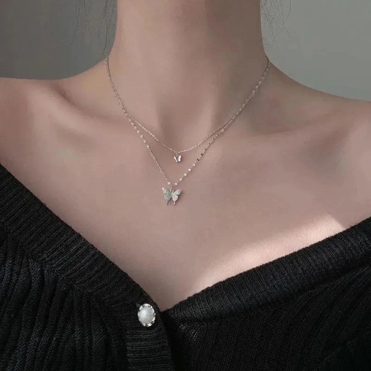 Twilight Wings Double-Layer Necklace – Sparkling Butterfly Charm for Elegant Occasions
