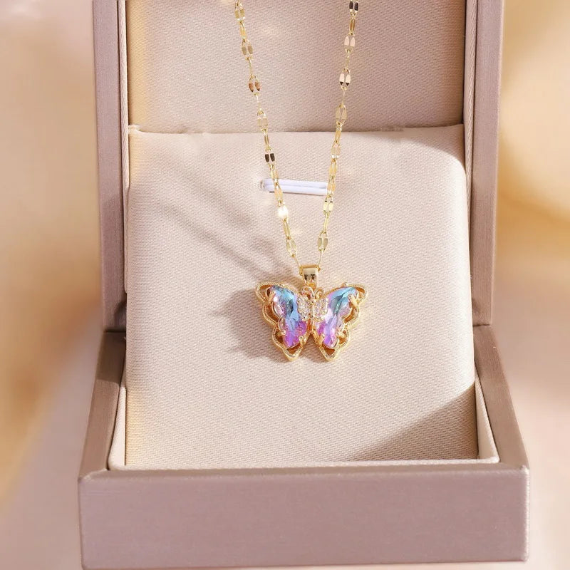 "GlideAura Butterfly Necklace – Sparkling Zircon Pendant on Luxe Clavicle Chain"