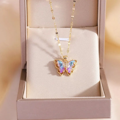 "GlideAura Butterfly Necklace – Sparkling Zircon Pendant on Luxe Clavicle Chain"