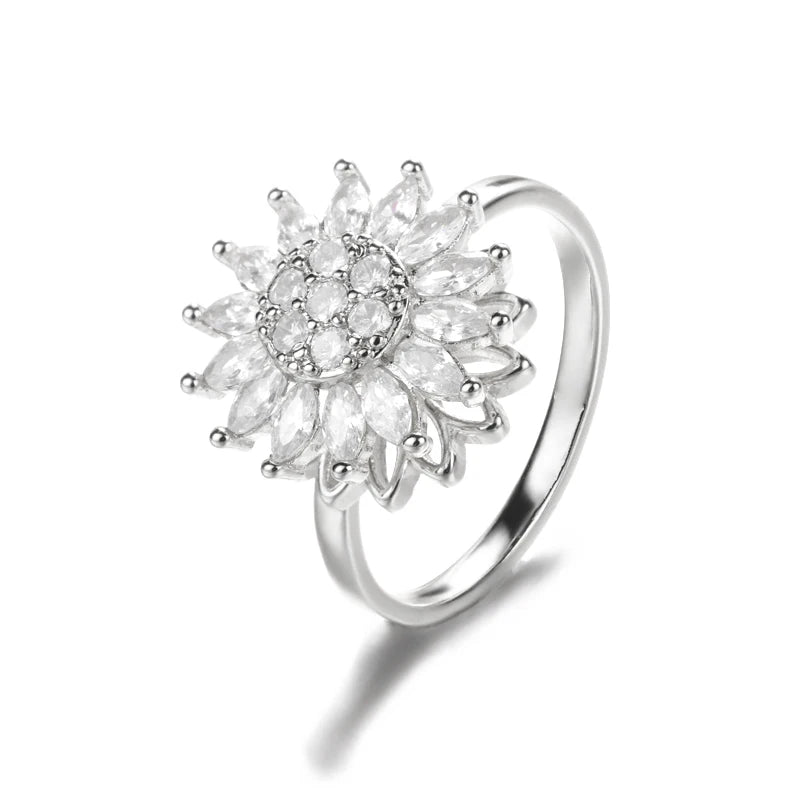 "TwirlCharm Clover Spinner Ring – Anti-Stress Steel Fidget Jewelry with Zircon Sparkle"