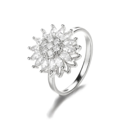 "TwirlCharm Clover Spinner Ring – Anti-Stress Steel Fidget Jewelry with Zircon Sparkle"