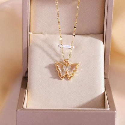 "GlideAura Butterfly Necklace – Sparkling Zircon Pendant on Luxe Clavicle Chain"